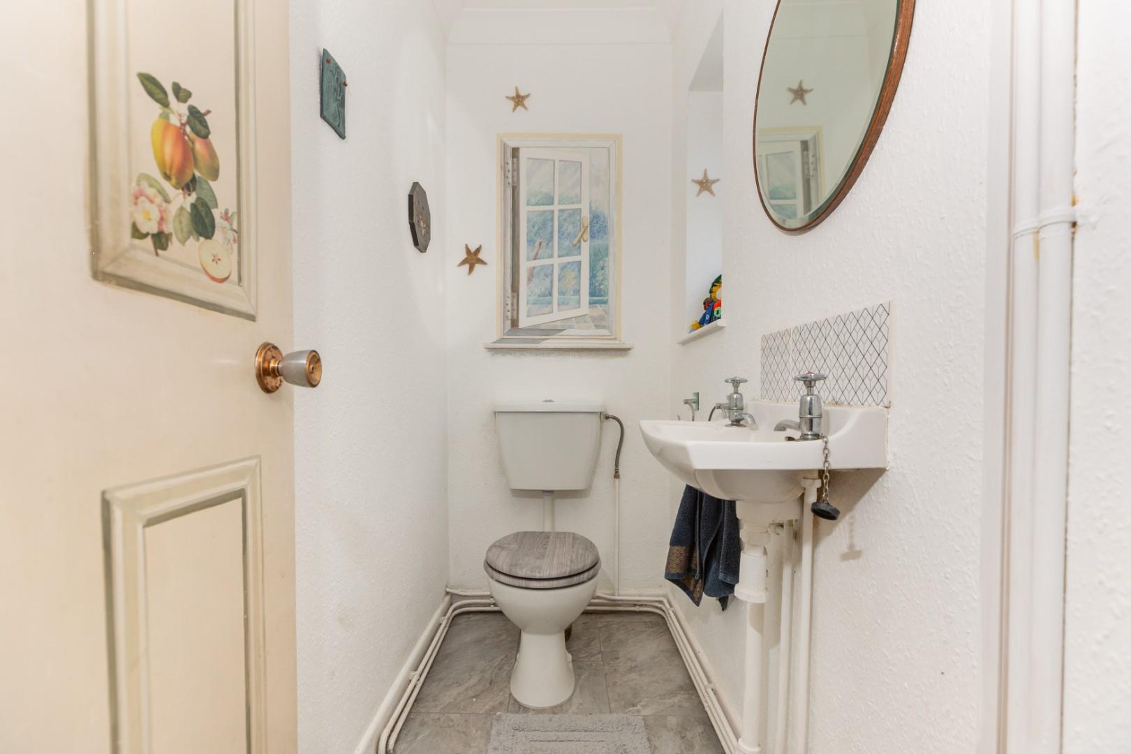 Pennard Drive, Southgate, Swansea, SA3 2DW